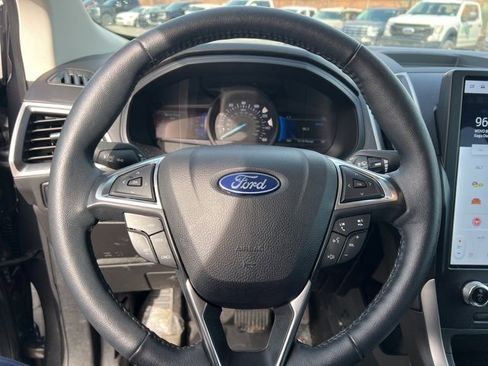 Certified 2024 Ford Edge SEL w/ Convenience Package image 26