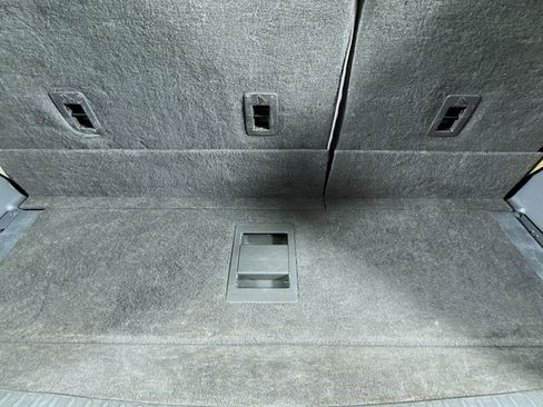 Used 2021 Ford Expedition Limited RWD image 34