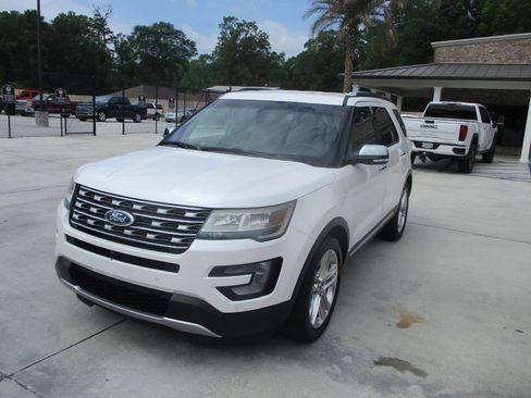 Used 2016 Ford Explorer Limited image 12