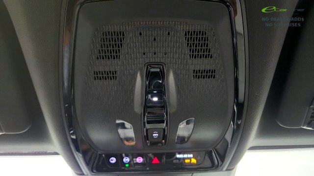 Used 2025 Cadillac Lyriq Luxury w/ LPO, Floor Liner Package RWD image 74