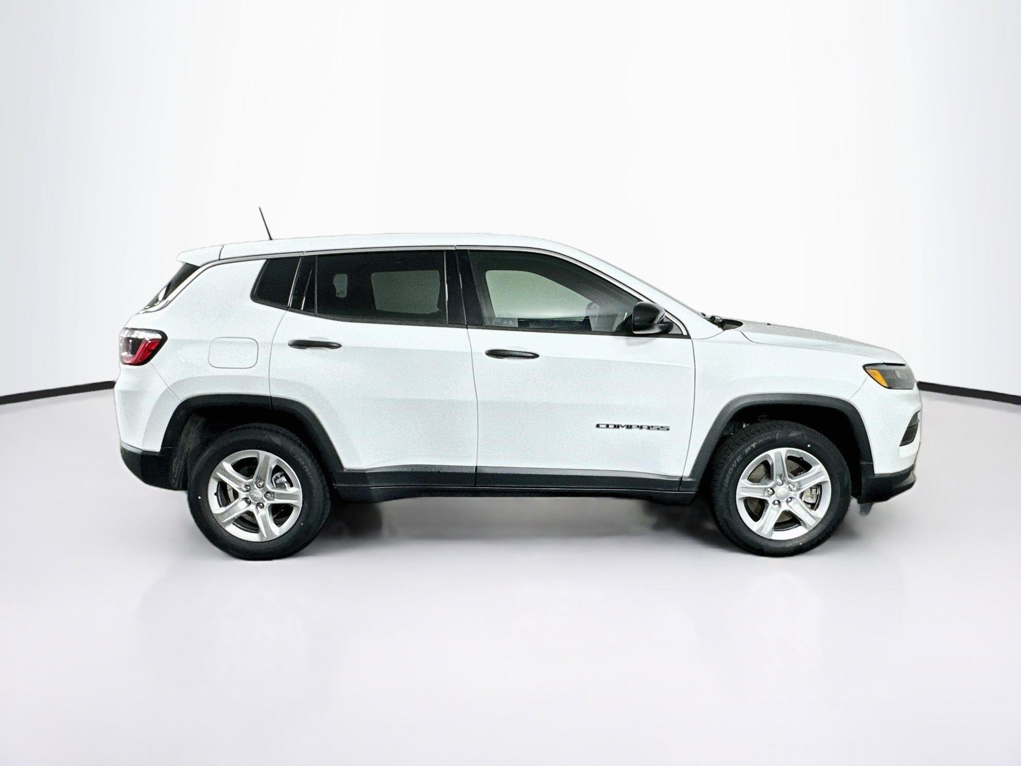 Used 2023 Jeep Compass Sport AWD/4WD image 10