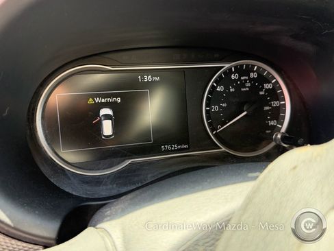 Used 2018 Nissan Kicks SV FWD image 7