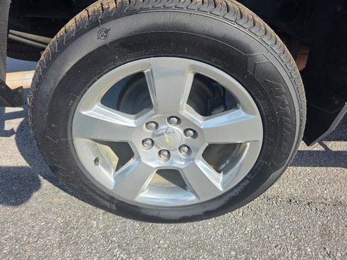 Used 2018 Chevrolet Silverado 1500 LT w/ All Star Edition image 9