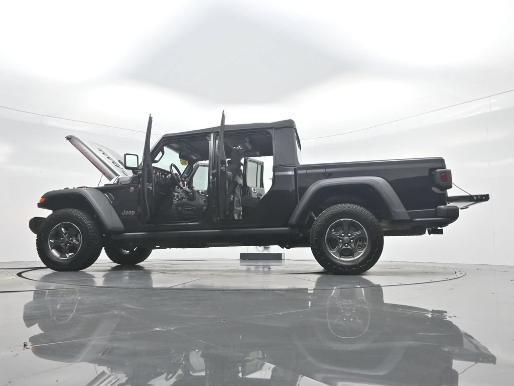 Used 2022 Jeep Gladiator Rubicon w/ Cold Weather Group AWD/4WD image 52