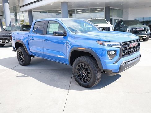 New 2026 GMC Canyon Elevation w/ Convenience Package image 8