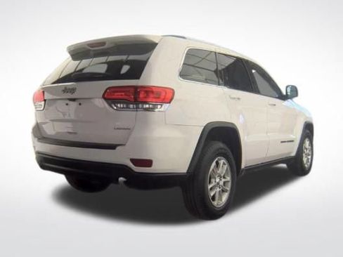 Used 2019 Jeep Grand Cherokee Laredo RWD image 6