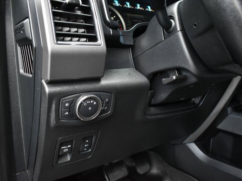 Used 2020 Ford F150 XLT w/ Equipment Group 302A Luxury RWD image 41