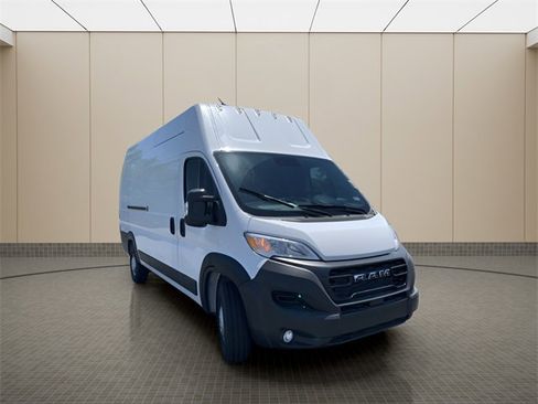 New 2024 RAM ProMaster 3500 w/ Convenience Group image 6