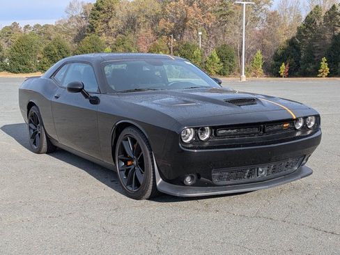 Used 2023 Dodge Challenger GT w/ Plus Package image 2