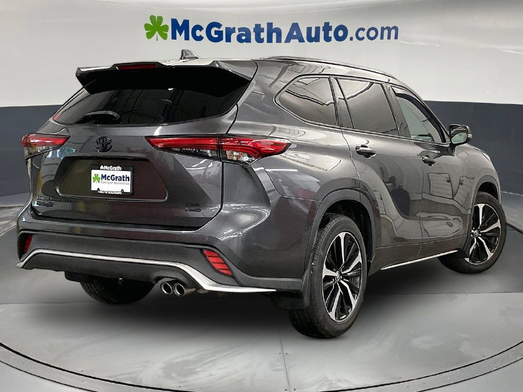 Used 2021 Toyota Highlander XSE AWD/4WD image 17