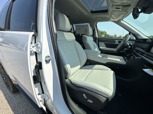 Used 2026 Hyundai Santa Fe Calligraphy image 30