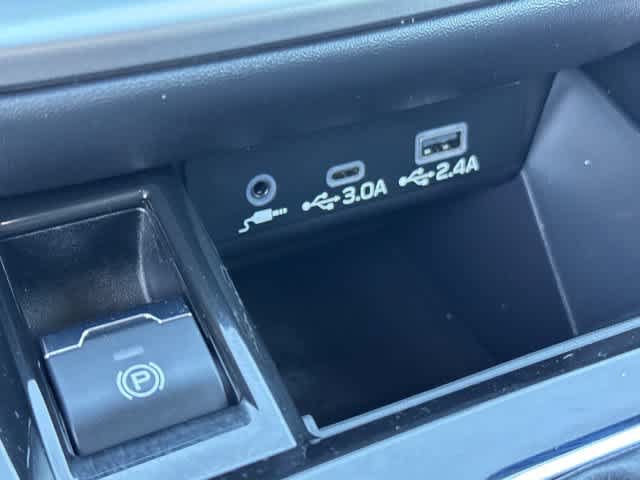 Certified 2024 Subaru Outback Premium AWD/4WD image 26