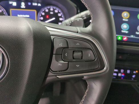 Used 2022 Buick Envision Essence w/ Technology Package I image 30