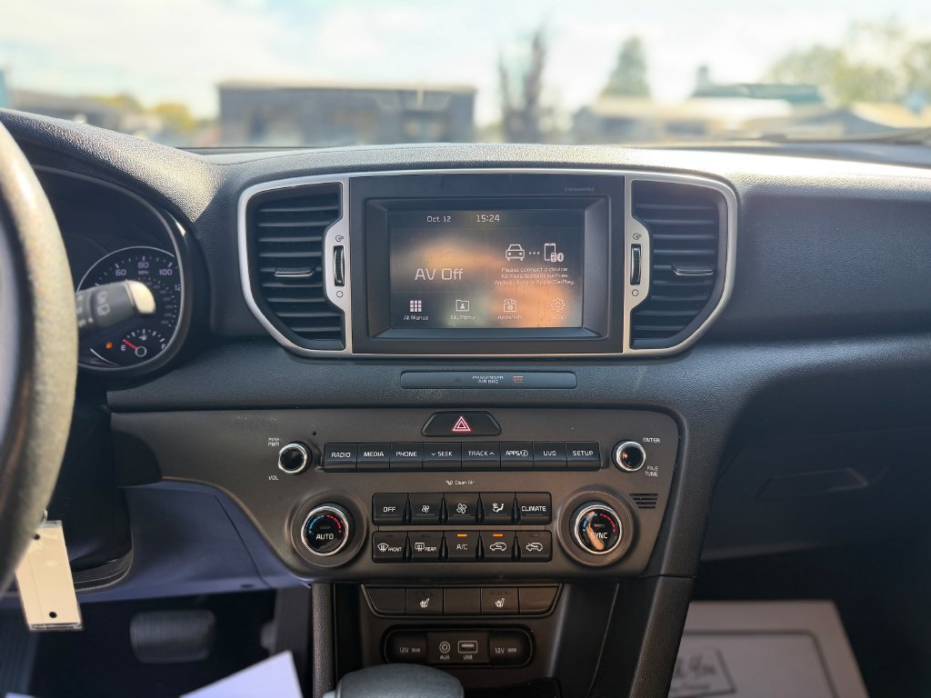 Used 2019 Kia Sportage LX w/ LX Popular Package AWD/4WD image 11