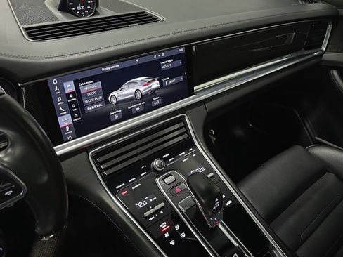 Certified 2020 Porsche Panamera GTS AWD/4WD image 15