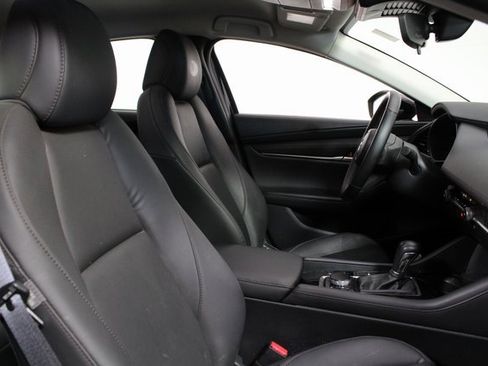 Used 2024 MAZDA MAZDA3 s image 12