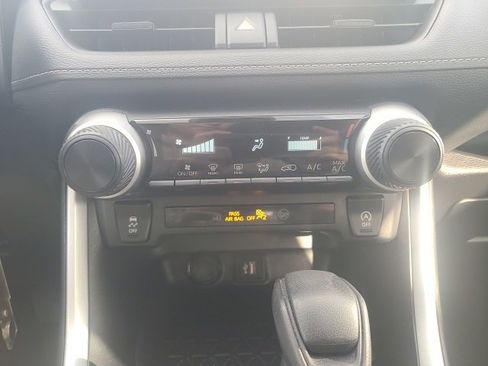 Used 2024 Toyota RAV4 LE image 27