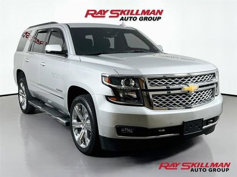 Used 2019 Chevrolet Tahoe LT w/ LT Signature Package AWD/4WD image 1