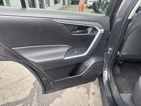 Used 2024 Toyota RAV4 LE FWD image 27