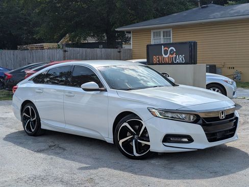Used 2018 Honda Accord Sport image 1