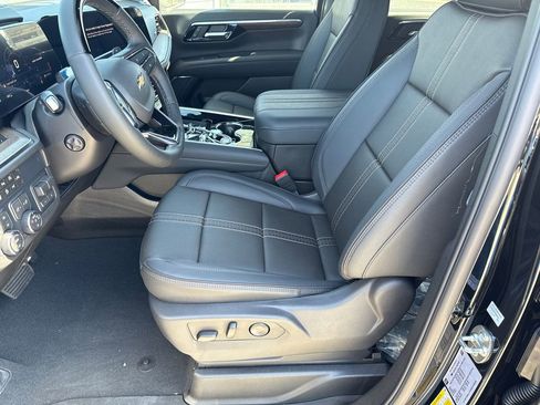 New 2026 Chevrolet Tahoe High Country AWD/4WD image 13