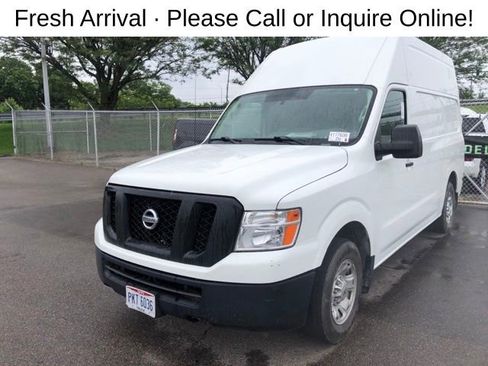 Used 2019 Nissan NV 2500 SV RWD image 2