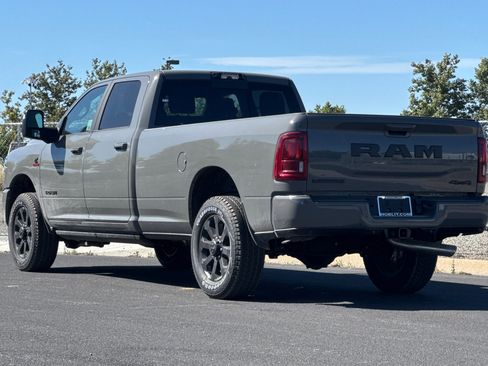 New 2026 RAM 2500 Laramie AWD/4WD image 5