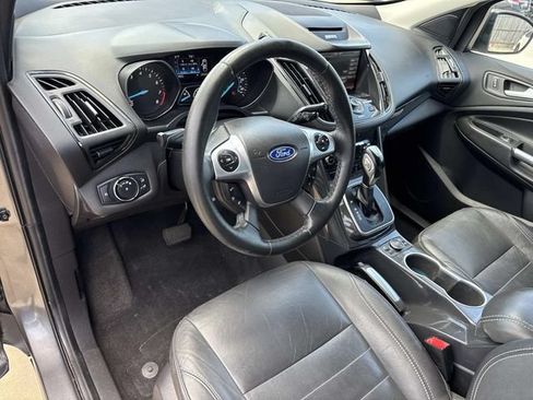 Used 2014 Ford Escape Titanium w/ Equipment Group 401A FWD image 17