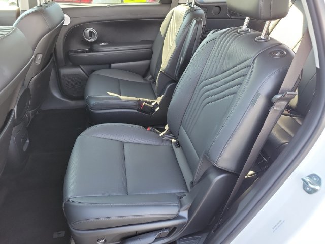 Used 2026 Hyundai Palisade SEL FWD image 25