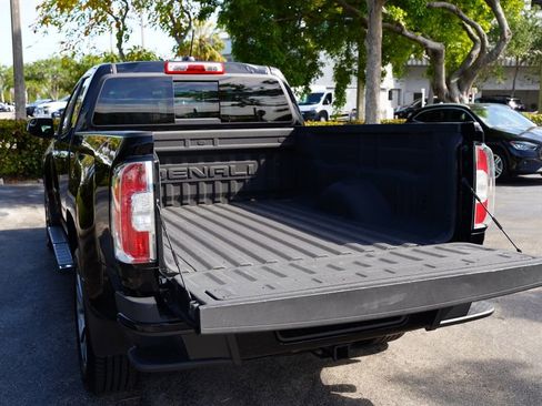 Used 2018 GMC Canyon Denali image 17