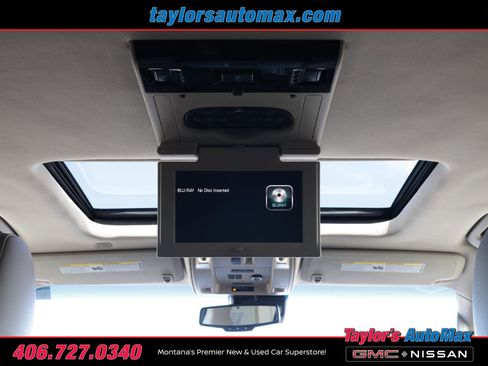 Used 2017 Chevrolet Suburban Premier AWD/4WD image 36