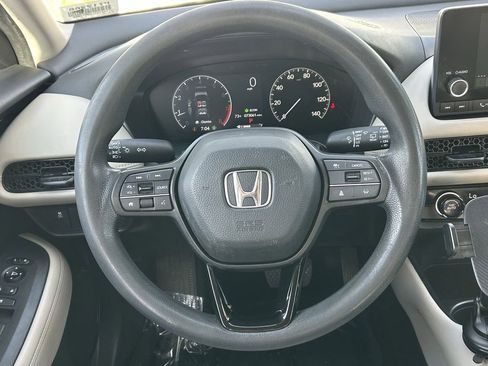 Used 2025 Honda HR-V LX image 19