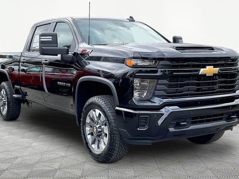 New 2026 Chevrolet Silverado 2500 Custom w/ Custom Convenience Package AWD/4WD image 1