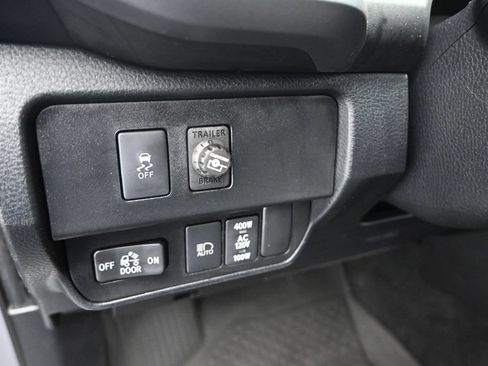 Used 2021 Toyota Tacoma TRD Sport AWD/4WD image 20