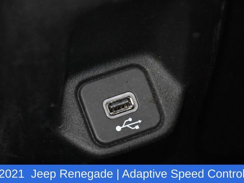 Used 2021 Jeep Renegade Latitude image 27