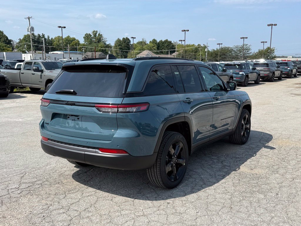 New 2027 Jeep Grand Cherokee Limited AWD/4WD image 6