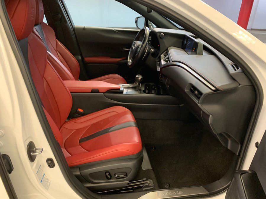 Used 2022 Lexus UX 250h F Sport w/ F Sport Premium Package AWD/4WD image 57