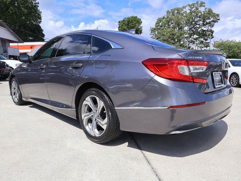 Used 2018 Honda Accord EX-L image 3