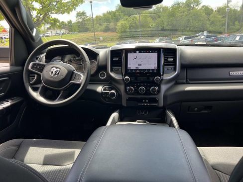 Used 2023 RAM 1500 Big Horn AWD/4WD image 17