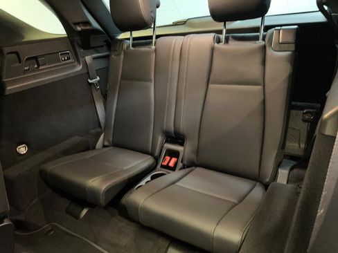 Used 2022 Mercedes-Benz GLE 450 4MATIC image 47