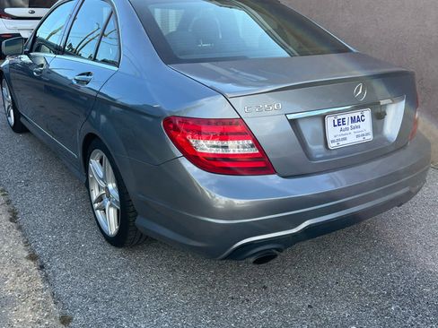 Used 2014 Mercedes-Benz C 250 Sport image 4