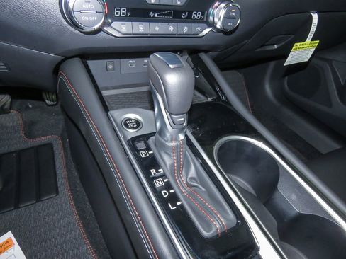 New 2025 Nissan Altima 2.5 SR w/ SR Premium Package image 15