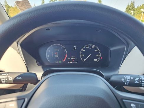 Certified 2024 Honda HR-V LX image 27