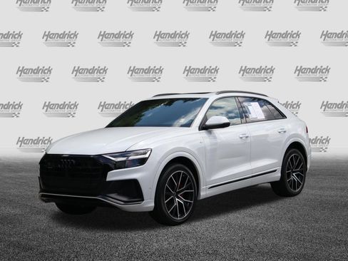 Used 2022 Audi Q8 Premium Plus AWD/4WD image 5
