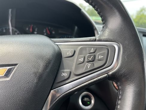 Used 2018 Chevrolet Equinox LT AWD/4WD image 24