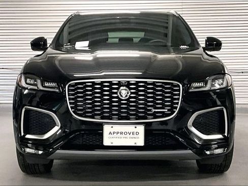 Certified 2025 Jaguar F-PACE R-Dynamic S image 2
