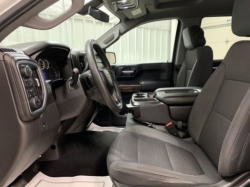 Used 2020 Chevrolet Silverado 1500 LT image 4