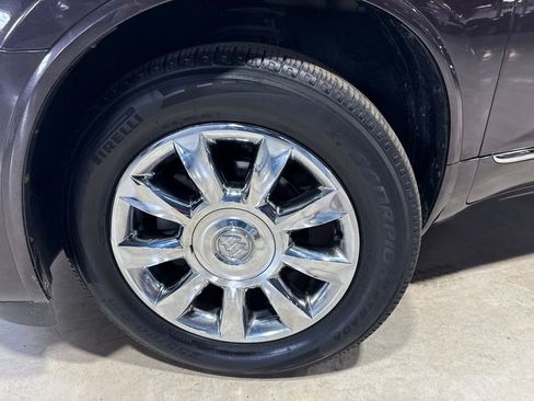 Used 2015 Buick Enclave Leather FWD image 2