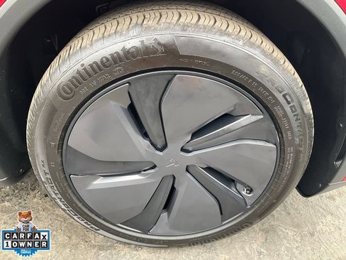 Used 2026 Tesla Model Y 2WD image 80