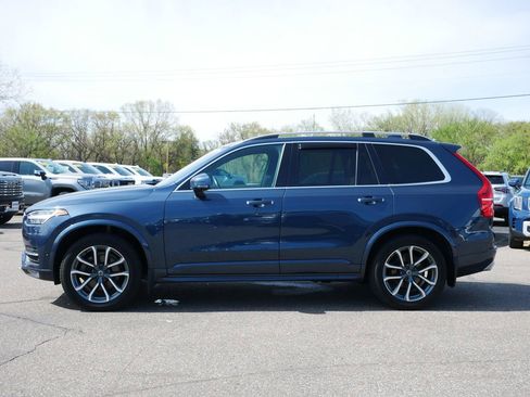 Used 2019 Volvo XC90 T6 Momentum w/ Advanced Package AWD/4WD image 6